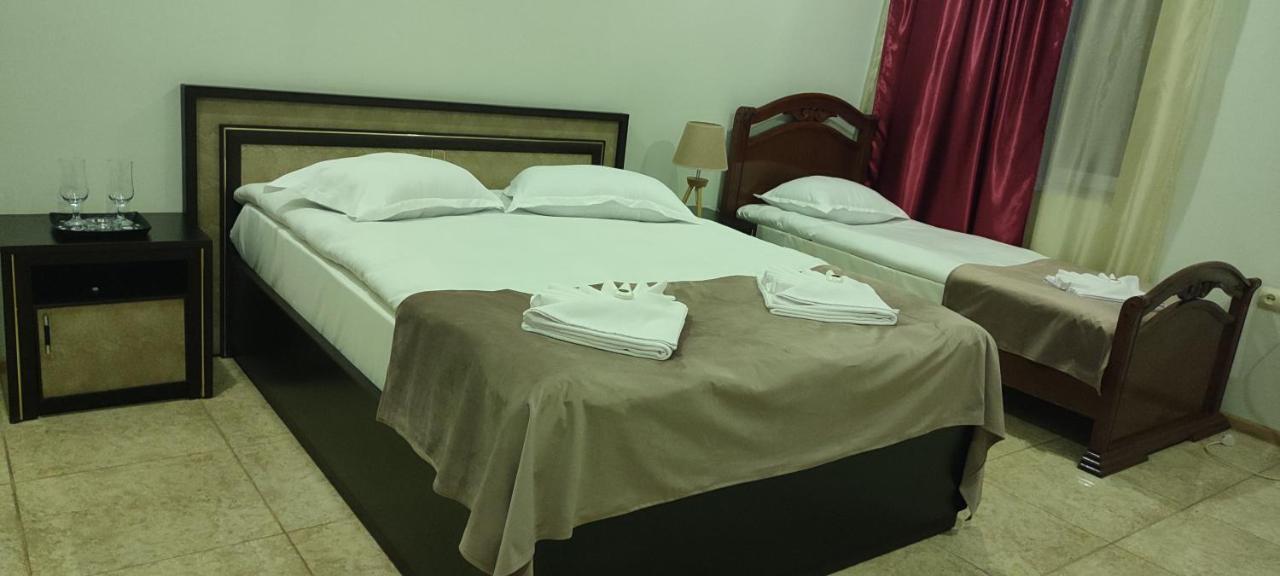 Sweet Home Hotel Meghri Dış mekan fotoğraf